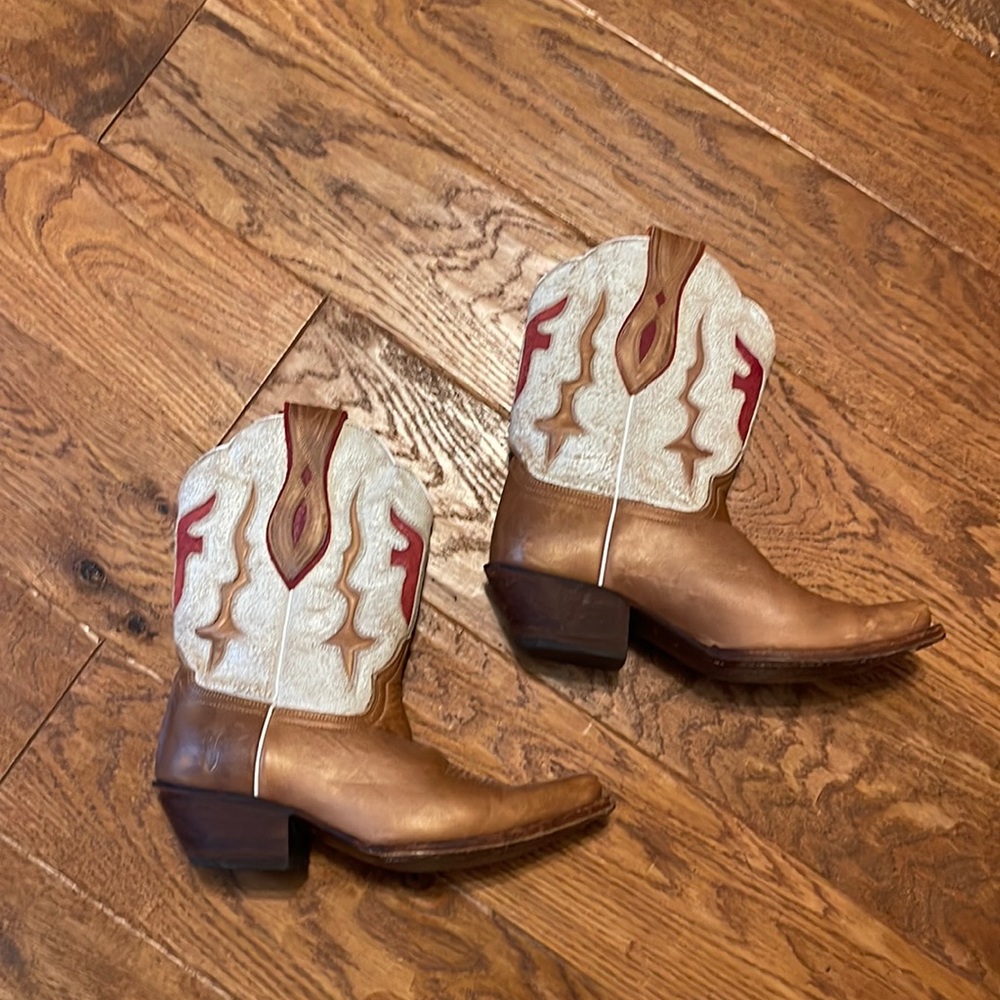 Frye Women’s Cowboy Boot